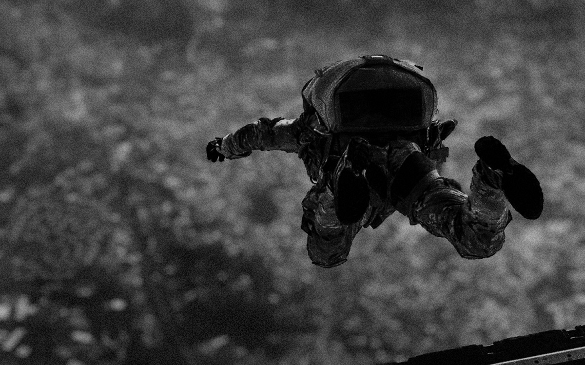 U.S. airmen and soldiers parachute off an MC-130J Commando II above Kadena Air Base, Okinawa, April 24, 2017. (John Linzmeier/U.S. Air Force) Read more at: https://www.stripes.com/theaters/asia_pacific/2024-05-14/kadena-okinawa-jump-training-13859733.html Source - Stars and Stripes